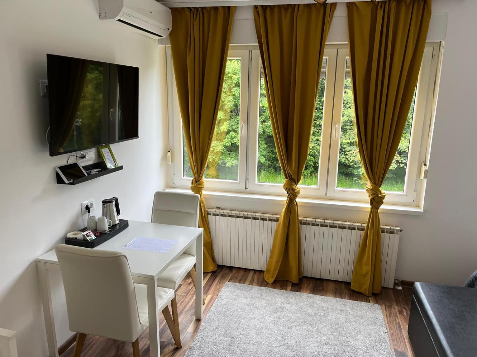 Plitvička Jezera Eva Luxury Rooms & Apartments מראה חיצוני תמונה